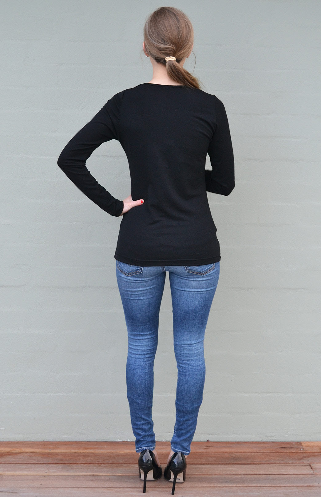 Black Women's Merino Wool Long Sleeve Fashion &amp; Layering Top