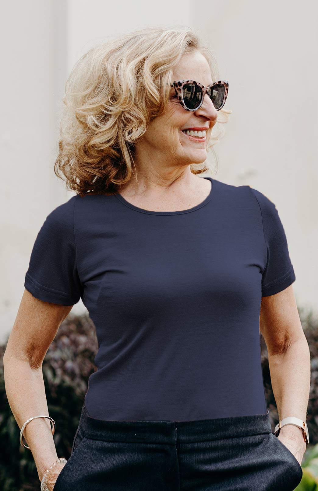 Navy Blue Women's Merino Wool Short Sleeve Round Neck T-Shirt Top