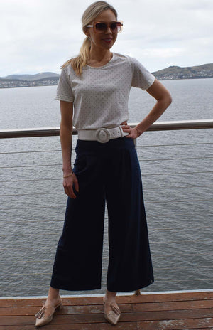 Vintage Ivory & Black Spot