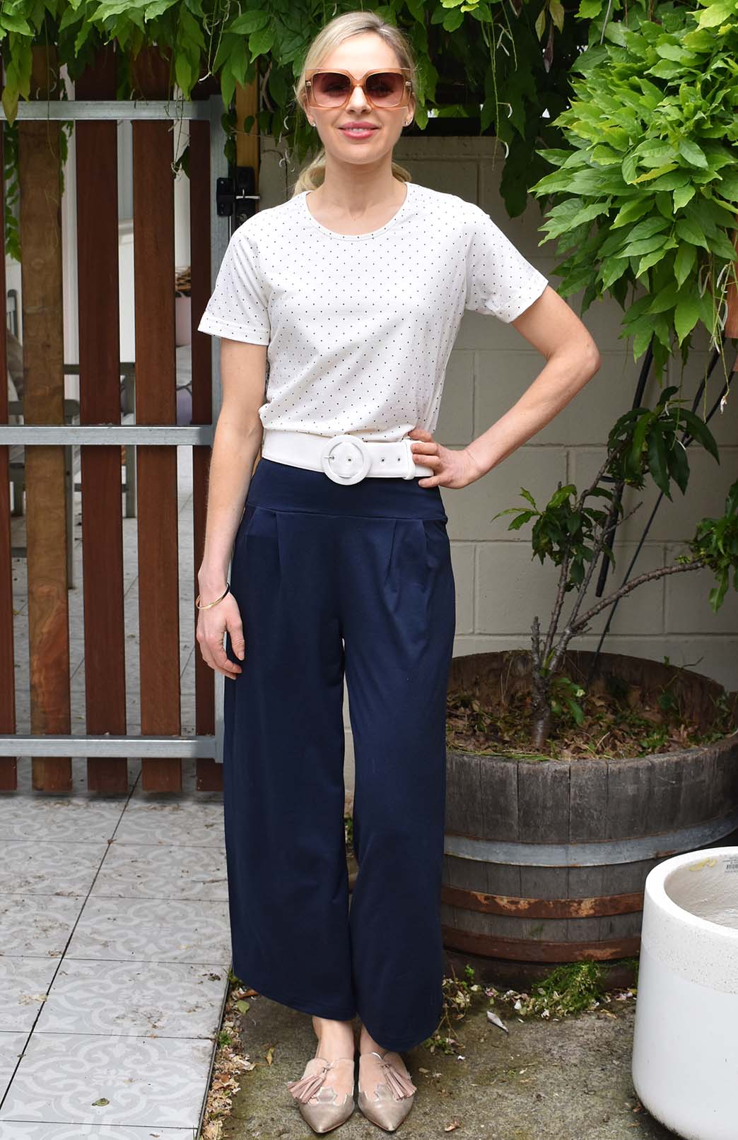 French Navy Blue Women's Merino Wool Crop Pants with Wide Leg in jersey fabric 