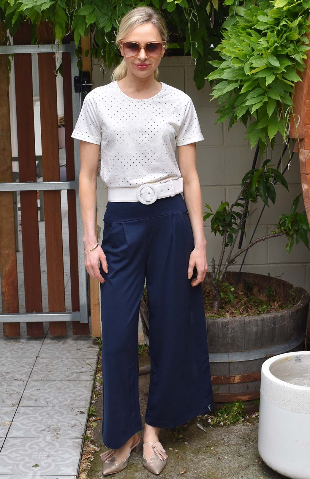 French Navy Blue Women's Merino Wool Crop Pants with Wide Leg in jersey fabric 