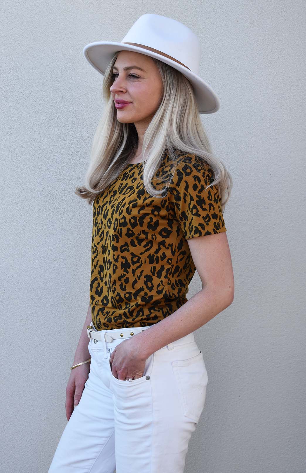 Whiskey Leopard Women's Merino Wool Short Sleeve Round Neck T-Shirt Top