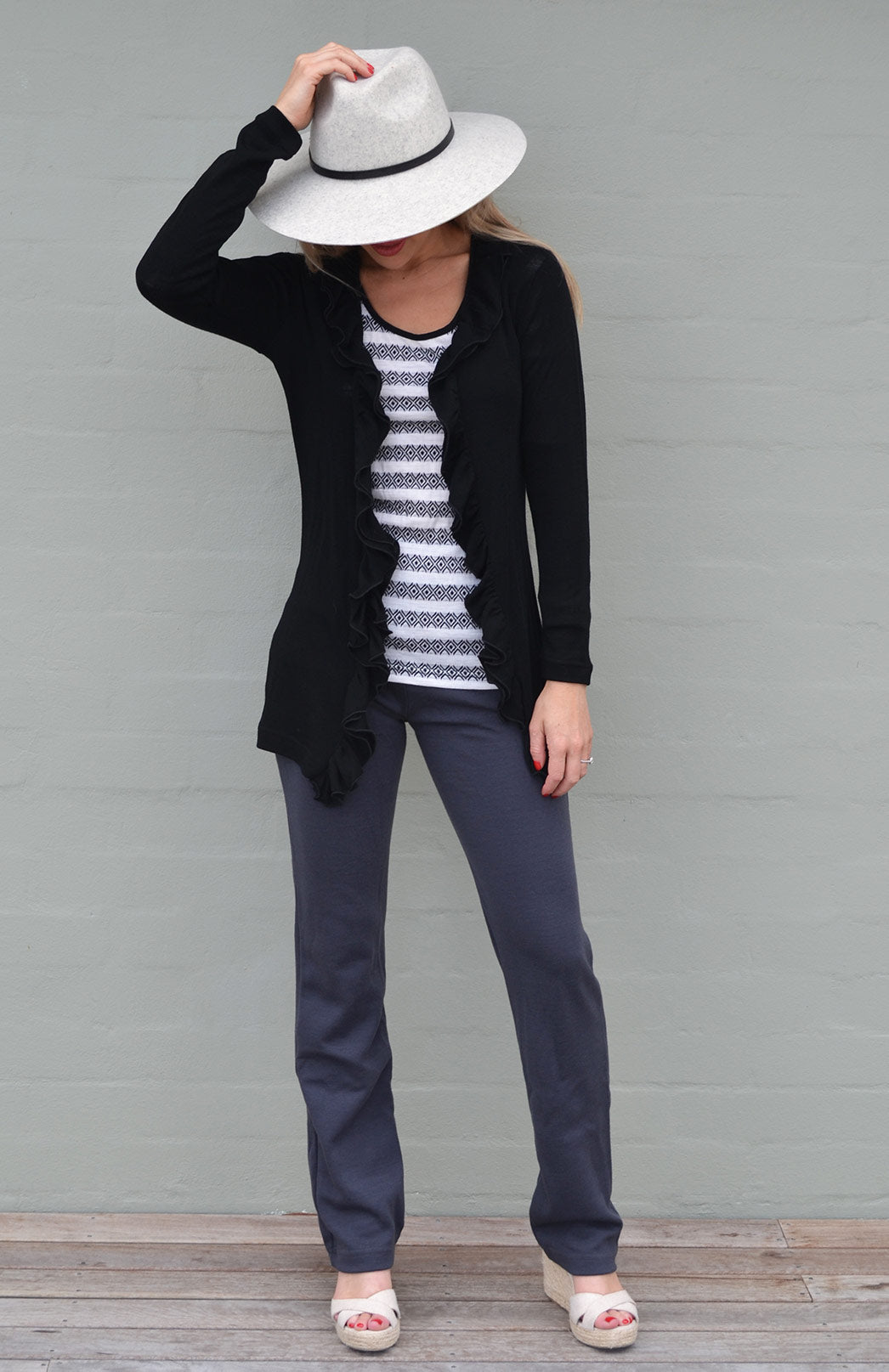 Black Women's Merino Wool Cardigan with Ruffled Collar