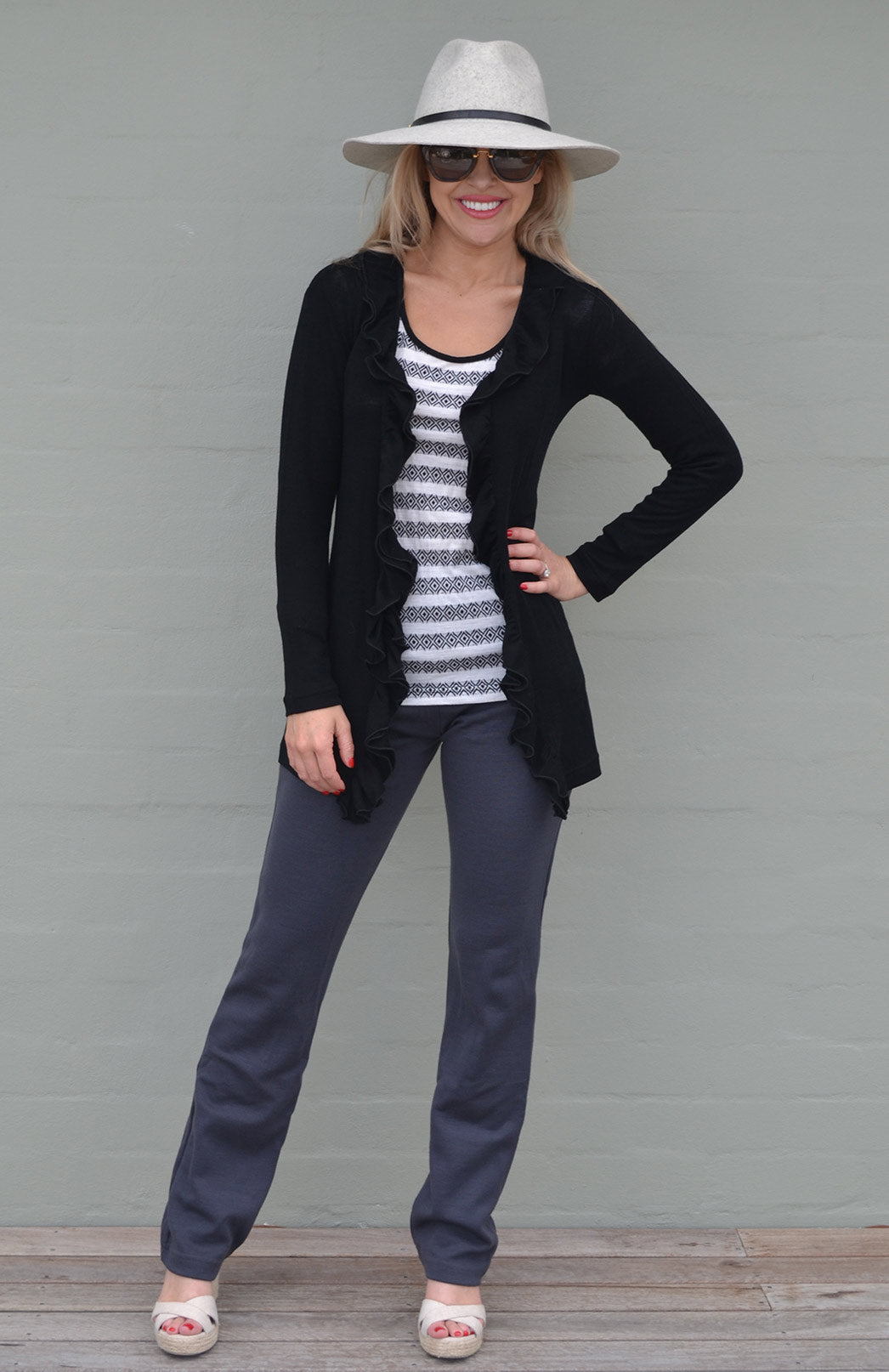 Black Women's Merino Wool Cardigan with Ruffled Collar