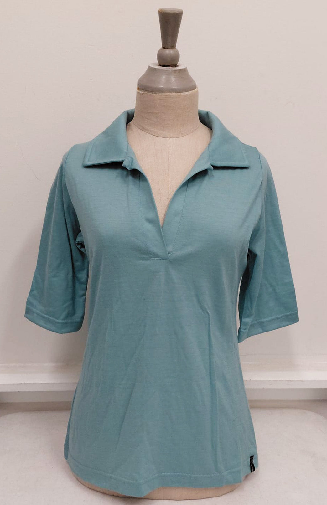 Spearmint Women's Merino Wool Collared 7/8 Sleeve Top with Buttons
