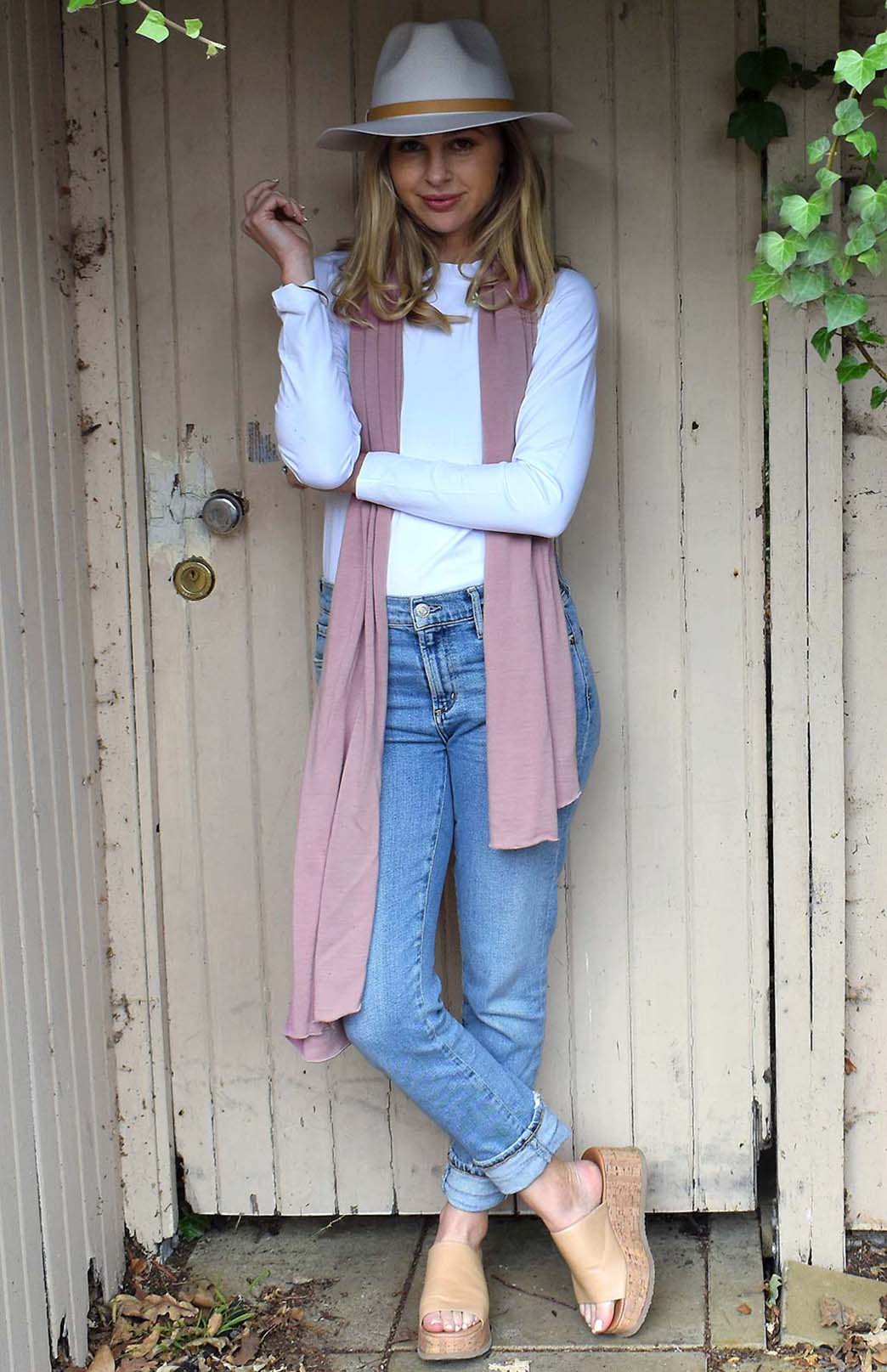 Dusty Pink Women's Merino Wool Luxury Scarf