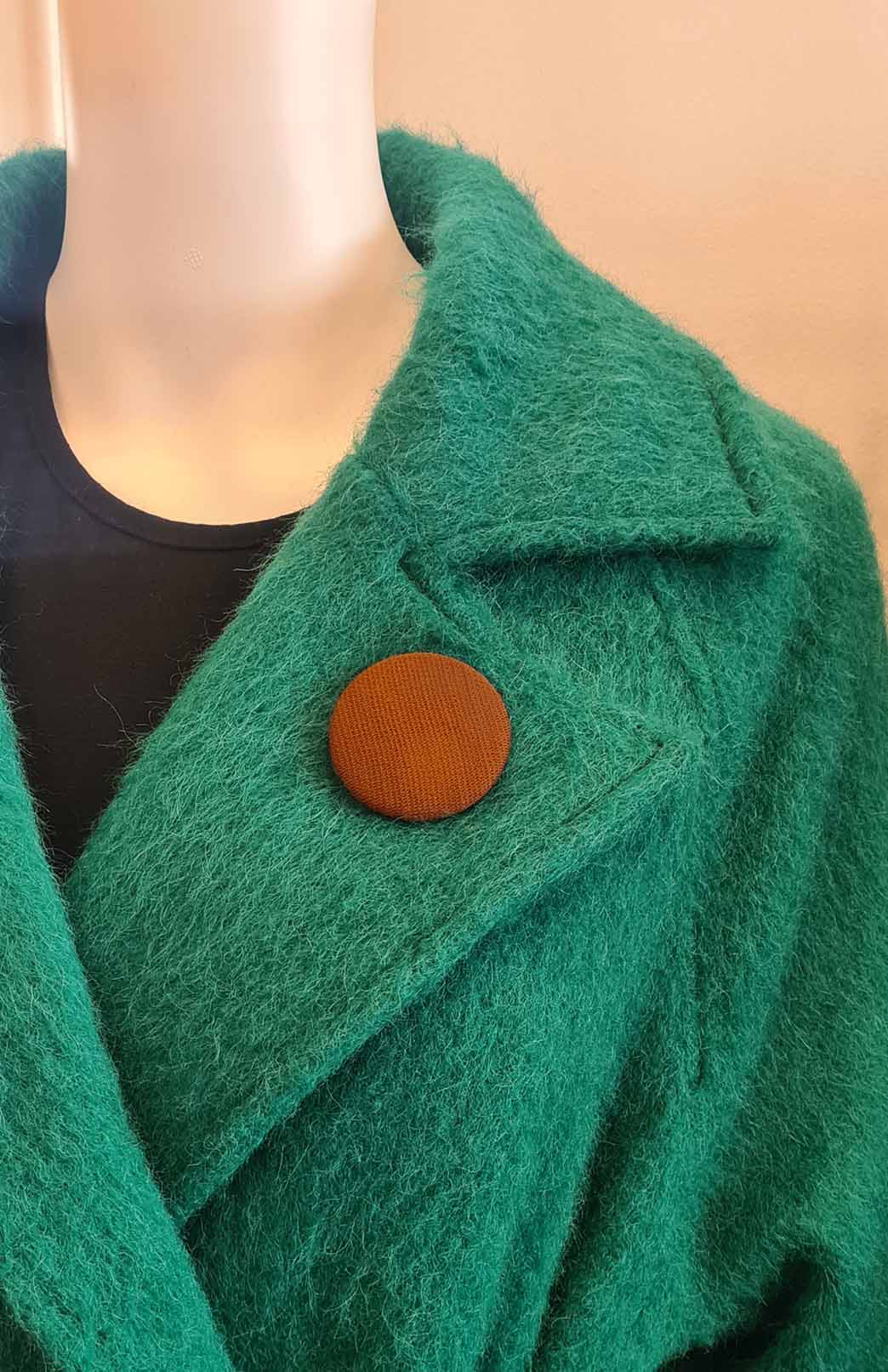 Cinnamon Women's Merino Wool Magnetic Button Brooch
