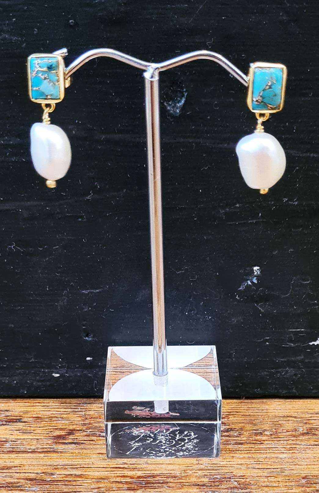 Aqua & Pearl Pearl Earrings