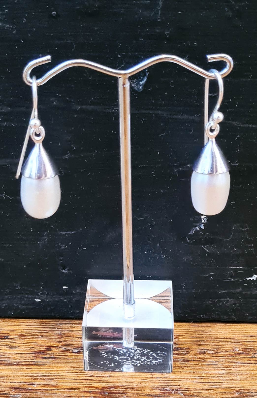 Swing Pearl Drop 12mm Pearl Earrings