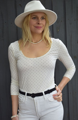 Vintage Ivory & Black Spot