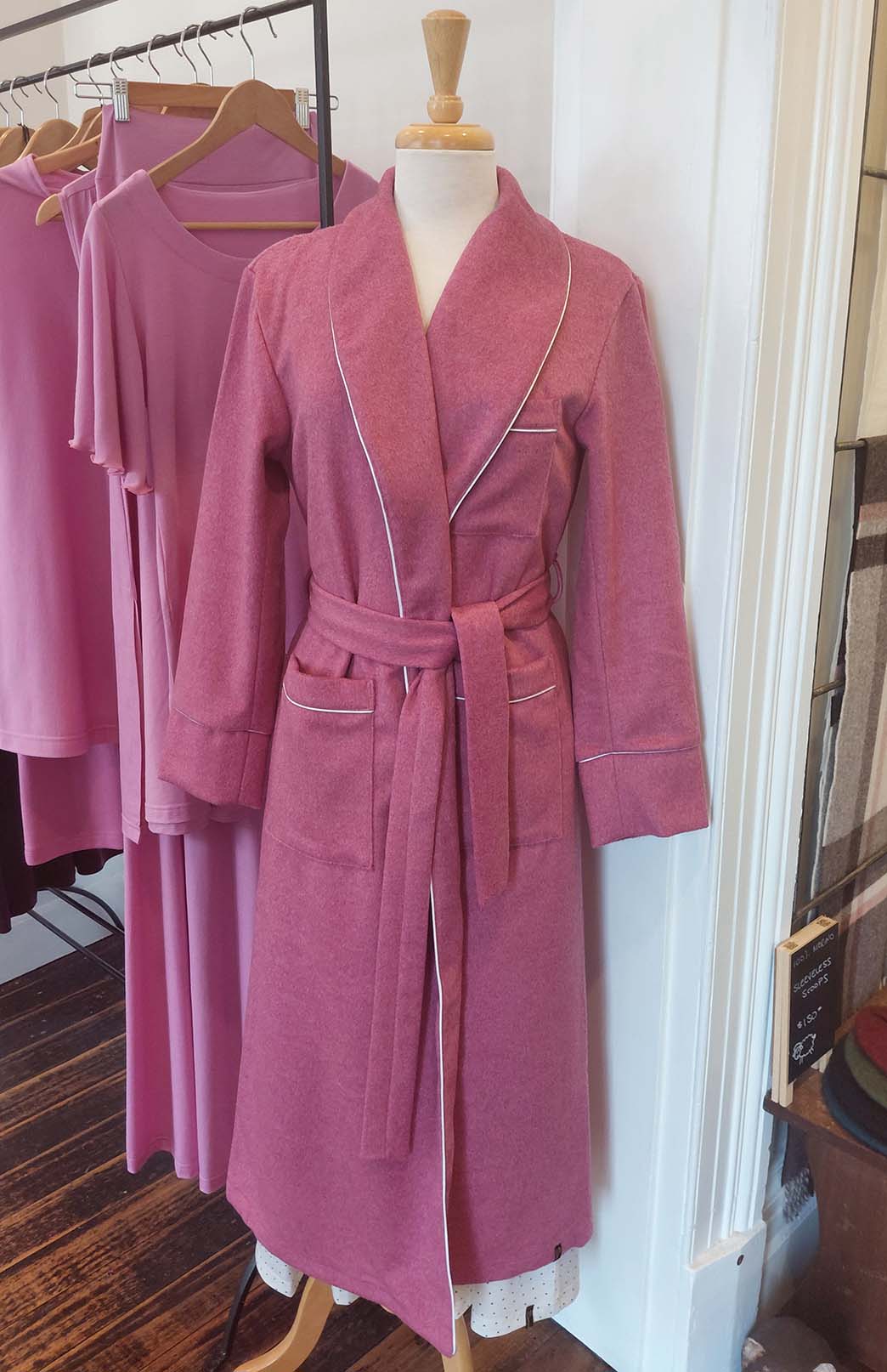 Pink Raspberry Marl Unisex Superfine Merino Wool and Cashmere Blend Traditional Dressing Gown