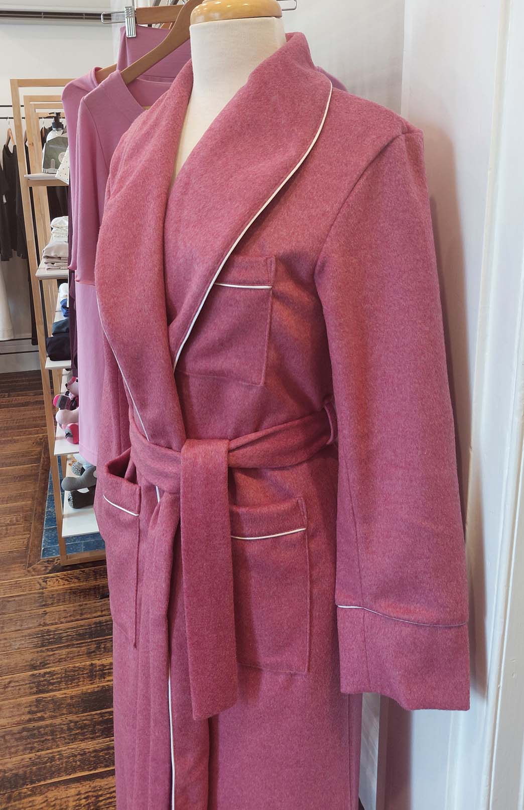 Pink Raspberry Marl Unisex Superfine Merino Wool and Cashmere Blend Traditional Dressing Gown