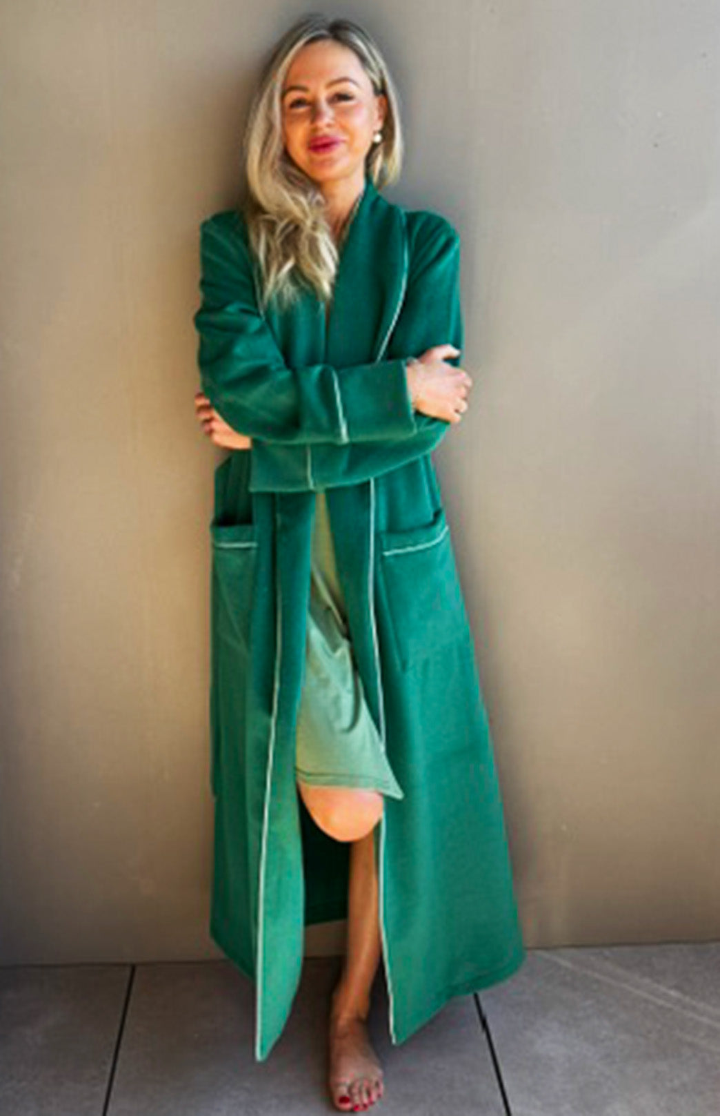 Soft Emerald Green Unisex Superfine Merino Wool and Cashmere Blend Traditional Dressing Gown
