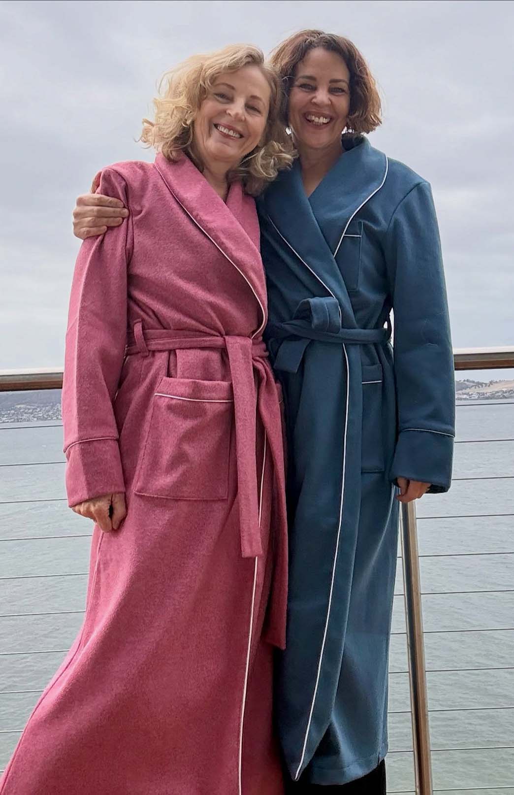 Storm Teal Unisex Superfine Merino Wool and Cashmere Blend Traditional Dressing Gown