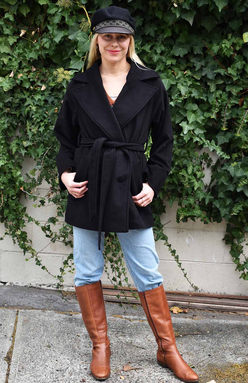 Black Women's Merino and Cashmere Coat with Belt Tie 