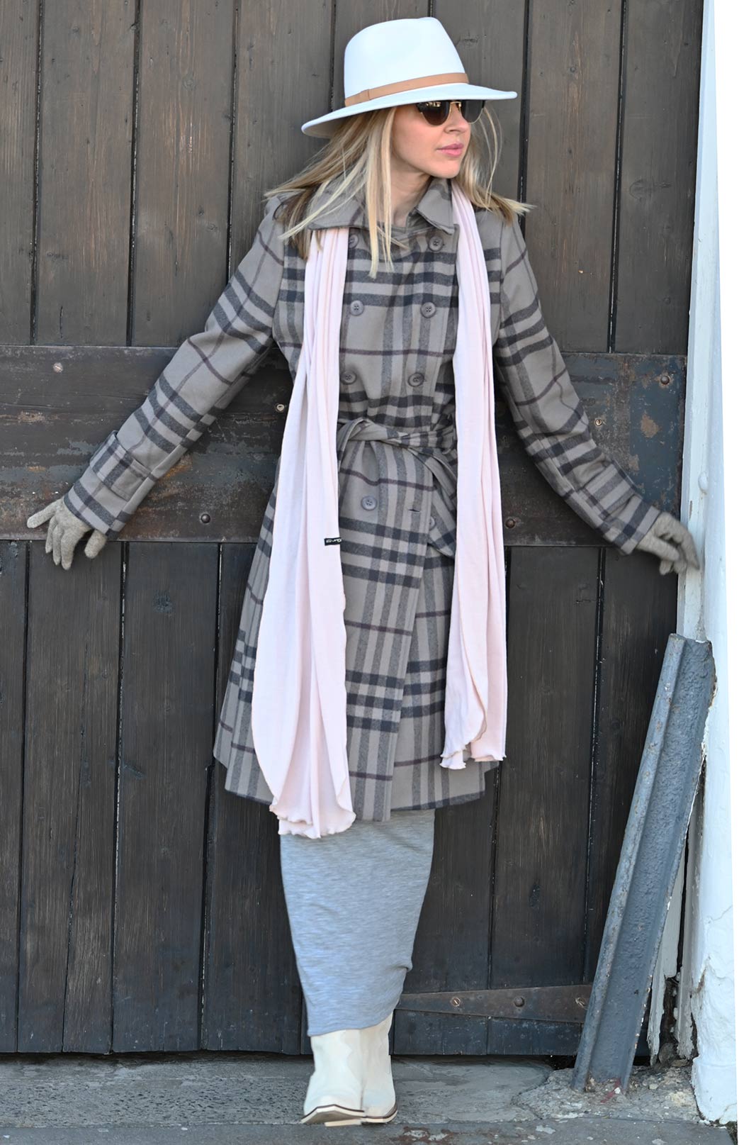 Oatmeal Unisex Merino Wool &amp; Possum Fur Gloves 