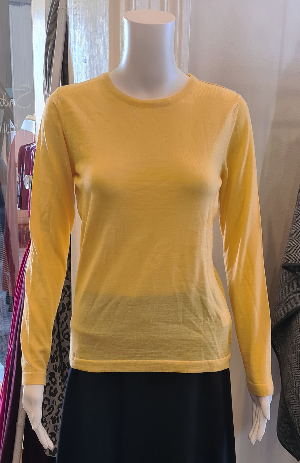 Bondi Lemon Yellow - Round Neckline Women's Long Sleeve Classic Knitted Merino Wool Top