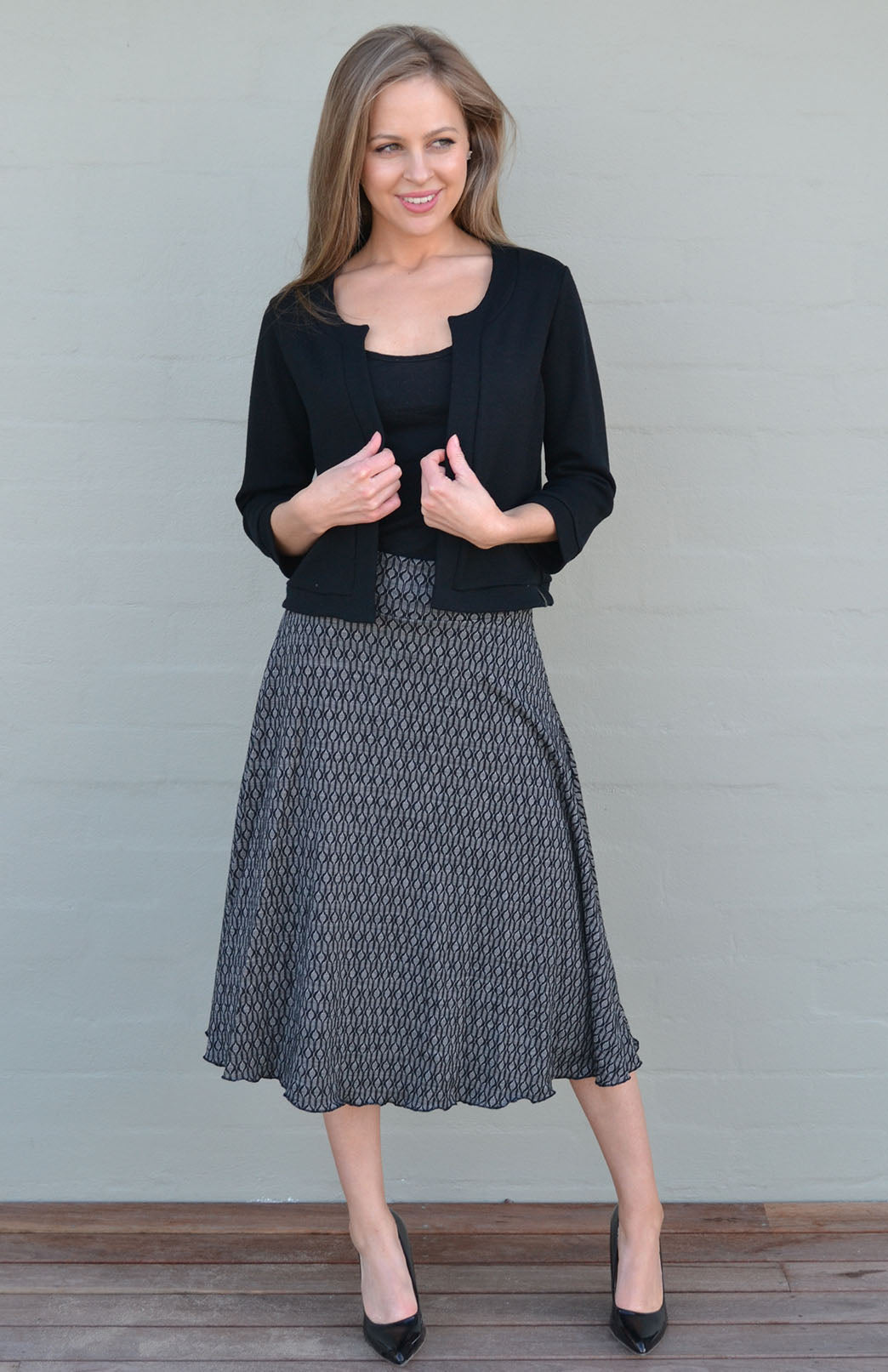 Black Keyhole Women's Merino Wool Twirl Skirt