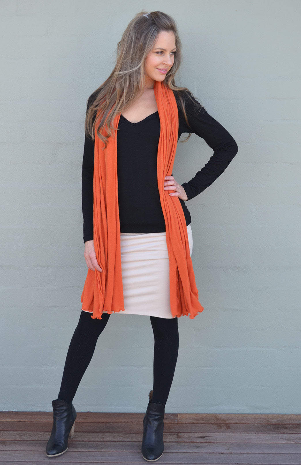 Black Women's Merino Wool Rib Top with V Neckline