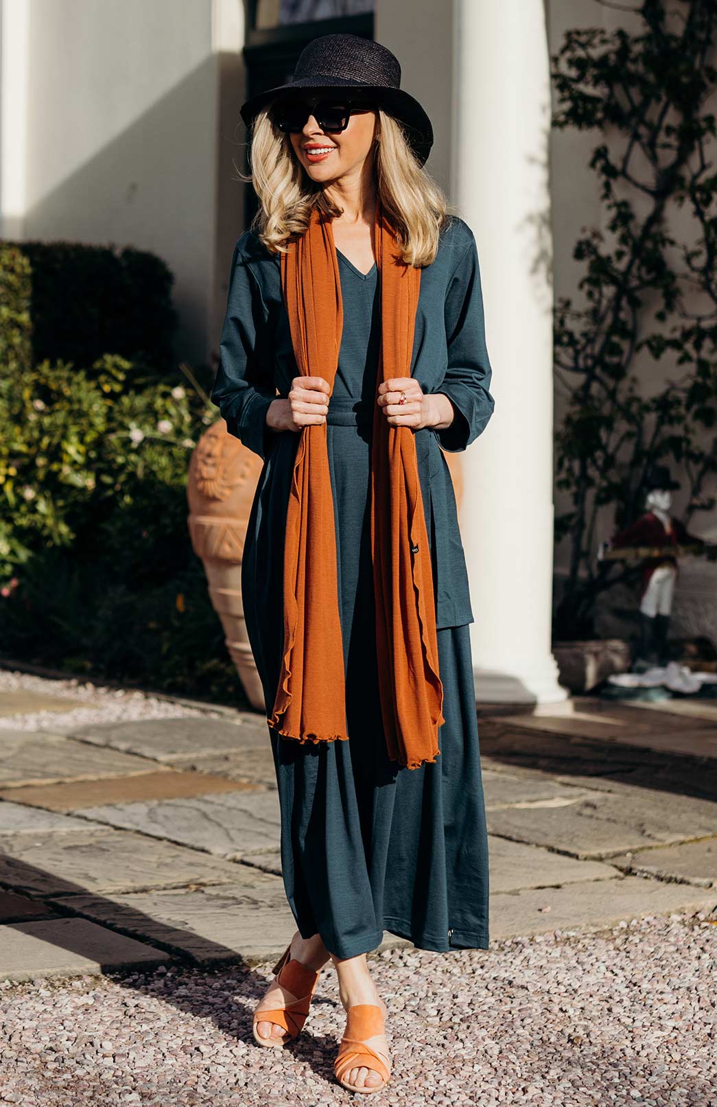 Cinnamon Women's Merino Wool Luxury Scarf