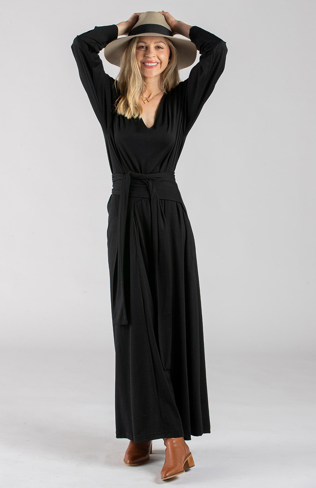 Black Women's Merino Wool V-Neck Floaty Dress 
