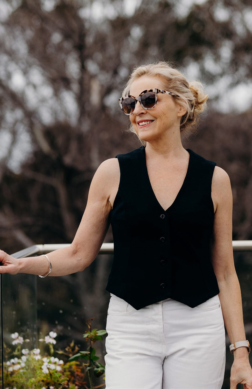 Black Women's Merino Wool Sleeveless Waistcoat Vest