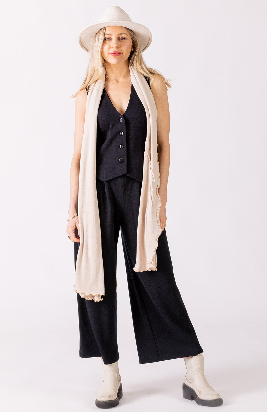 Black Women's Merino Wool Sleeveless Waistcoat Vest