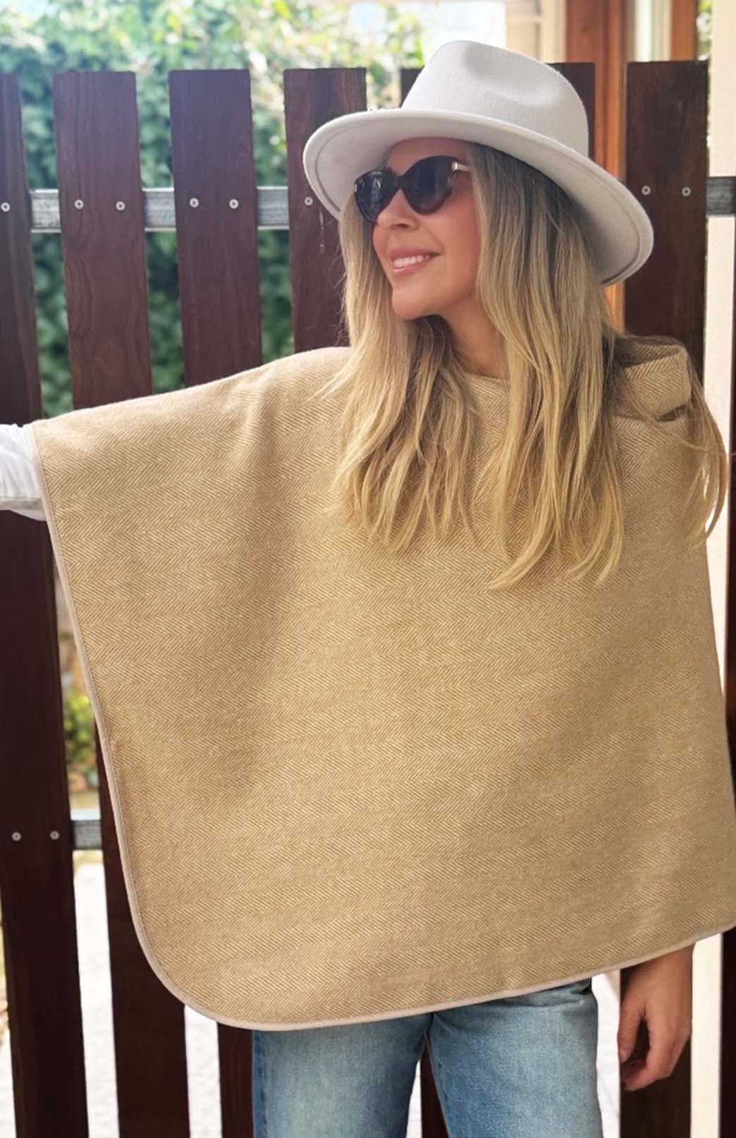Camel Herringbone Women's Merino Wool Grey Herringbone Waverley Poncho
