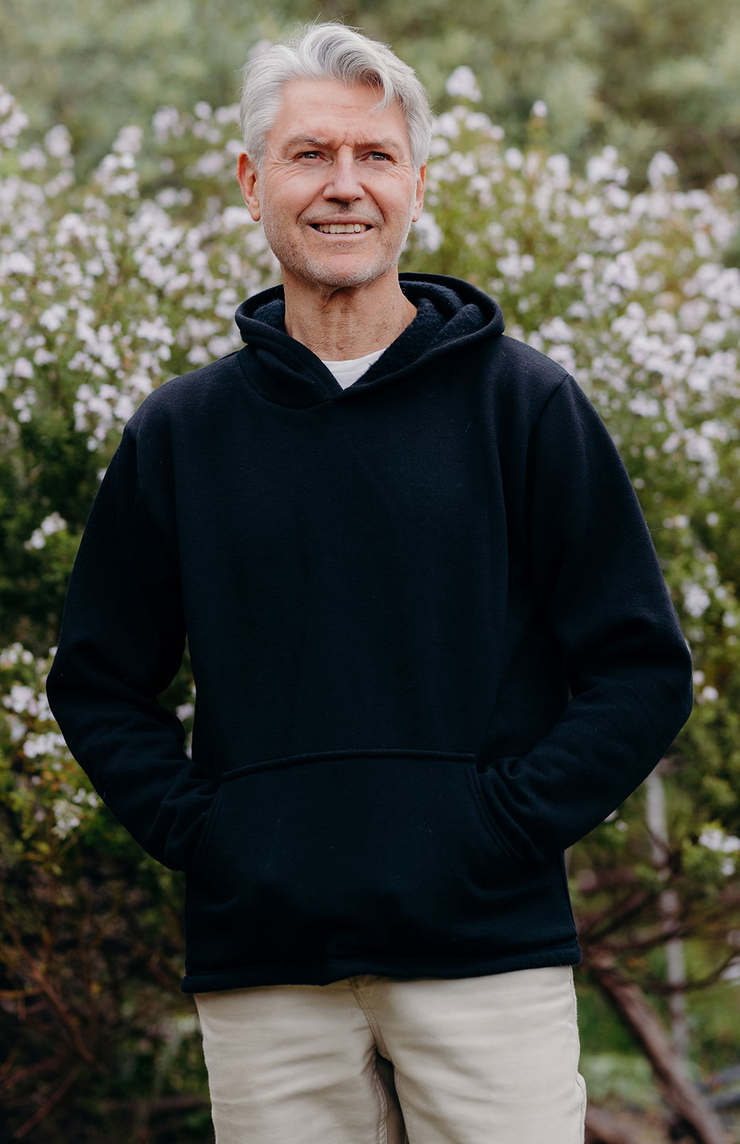 Black Men's Merino Wool Fleece Hoody with Front Pocket