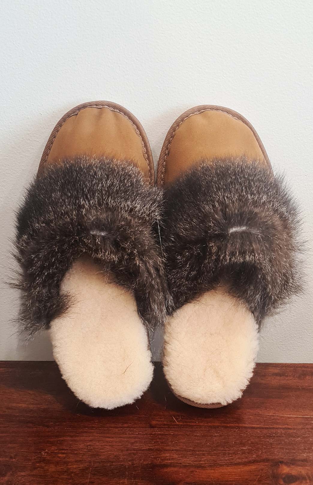 Natural Unisex Wallaby Fur Scuffs