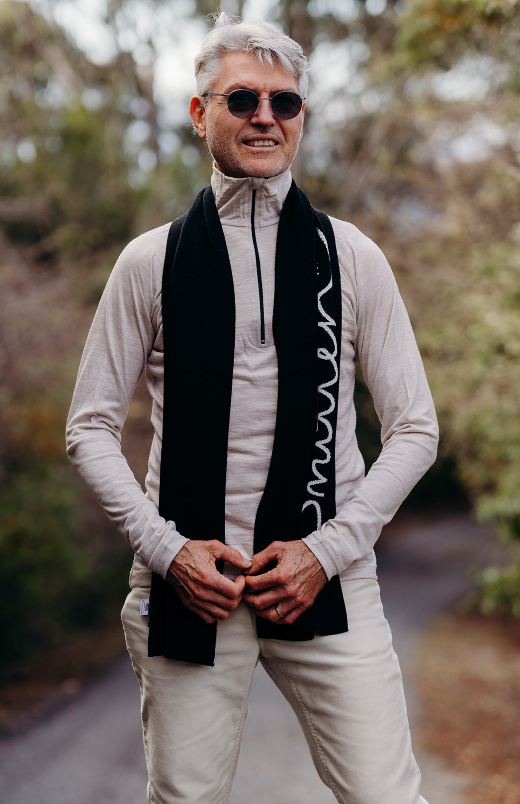 Black Smitten Merino Unisex Logo Fine Knit Scarf