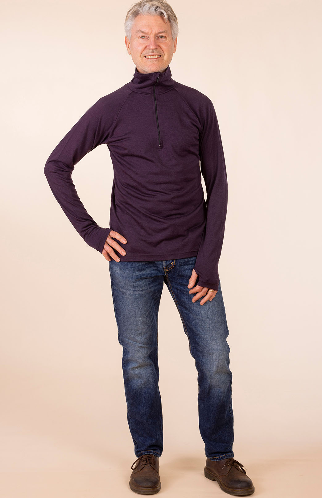 Navy Blue Men&#39;s Merino Wool Zip Neck Top
