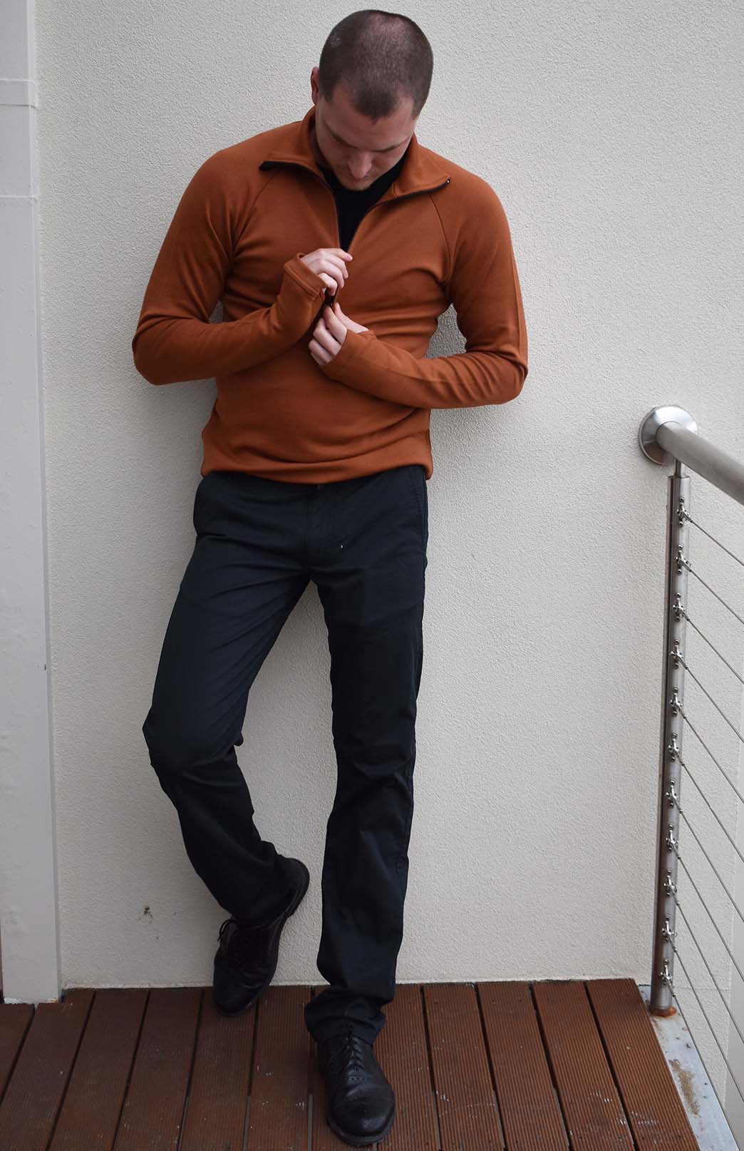Cinnamon Men's Merino Wool Zip Neck Top
