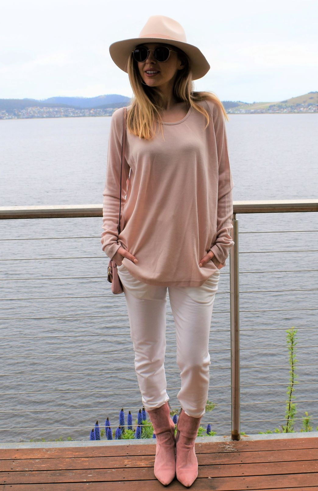 Nude Women's Merino Wool Long Sleeve Top with Raglan Sleeves