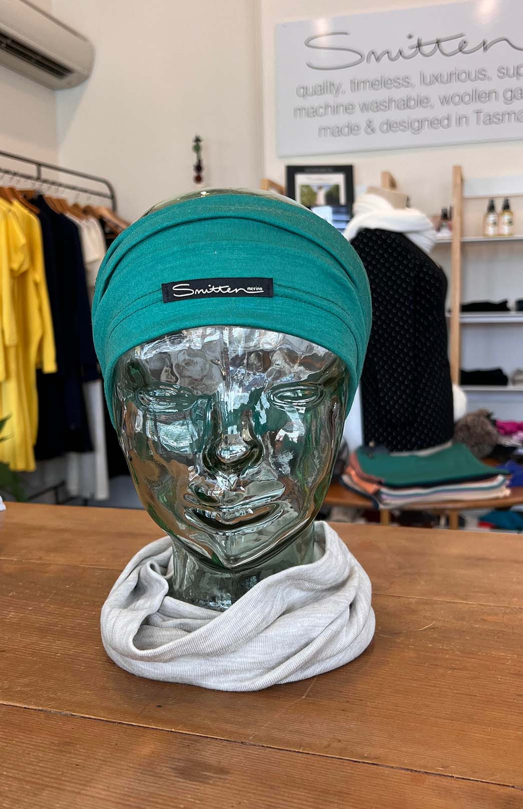 Soft Emerald Green Unisex Merino Wool Thermal Headband