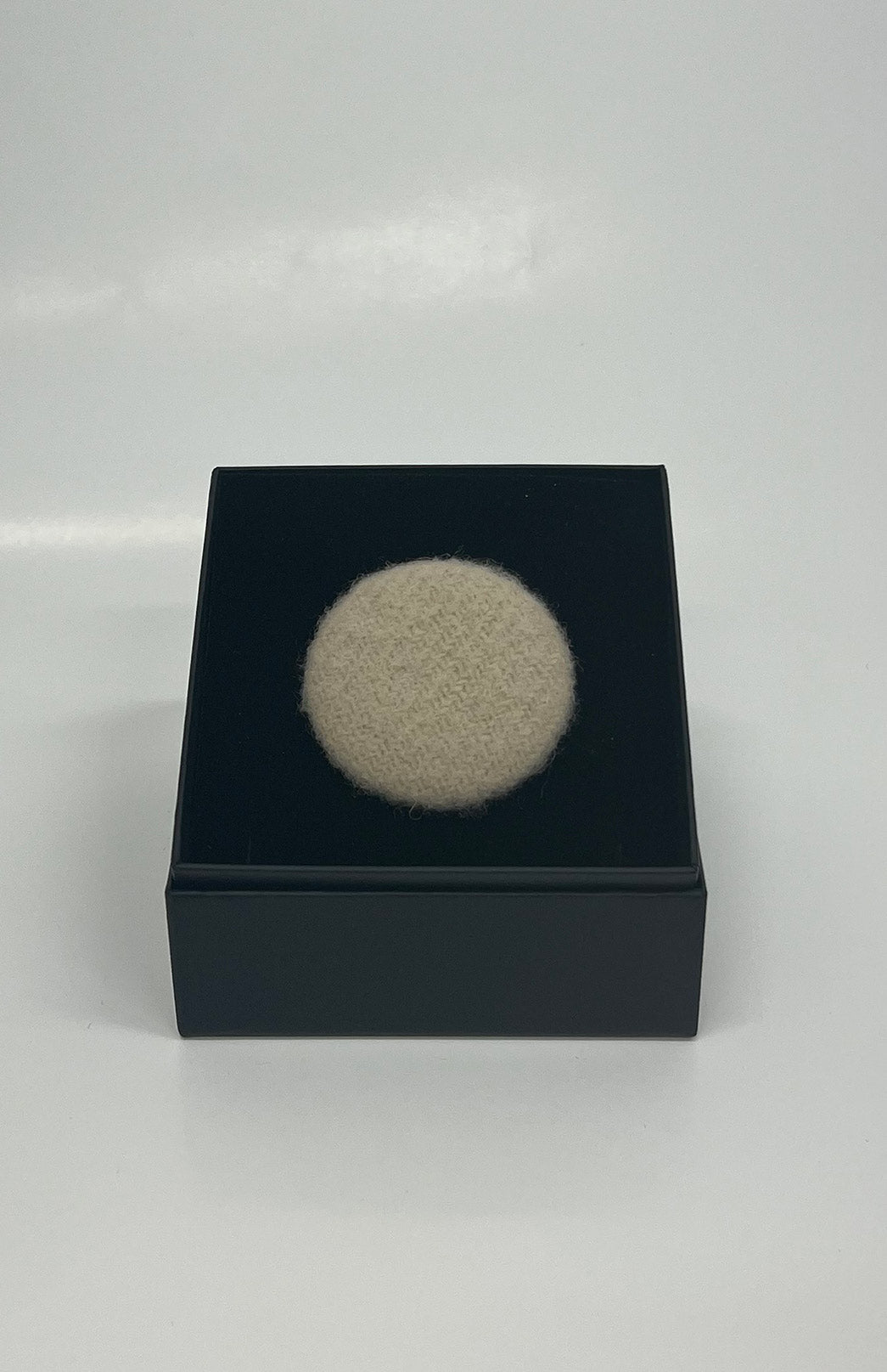 Smitten Button Brooch Women's Merino Wool Magnetic Button Brooch