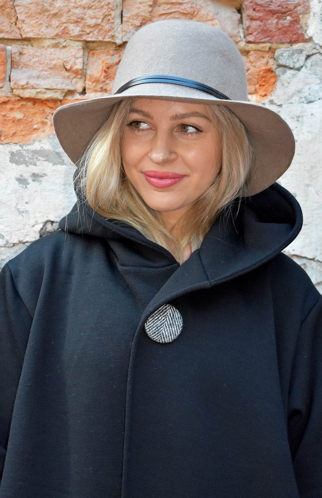 Grey Herringbone Women's Merino Wool Magnetic Button Brooch