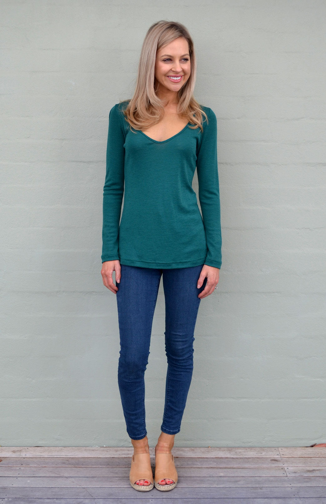 Emerald Green Women's Merino Wool Rib Top with V Neckline