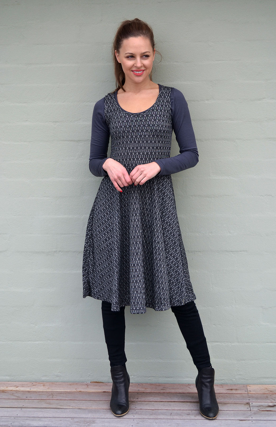 Black Keyhole Women's Merino Wool Sleeveless Dress