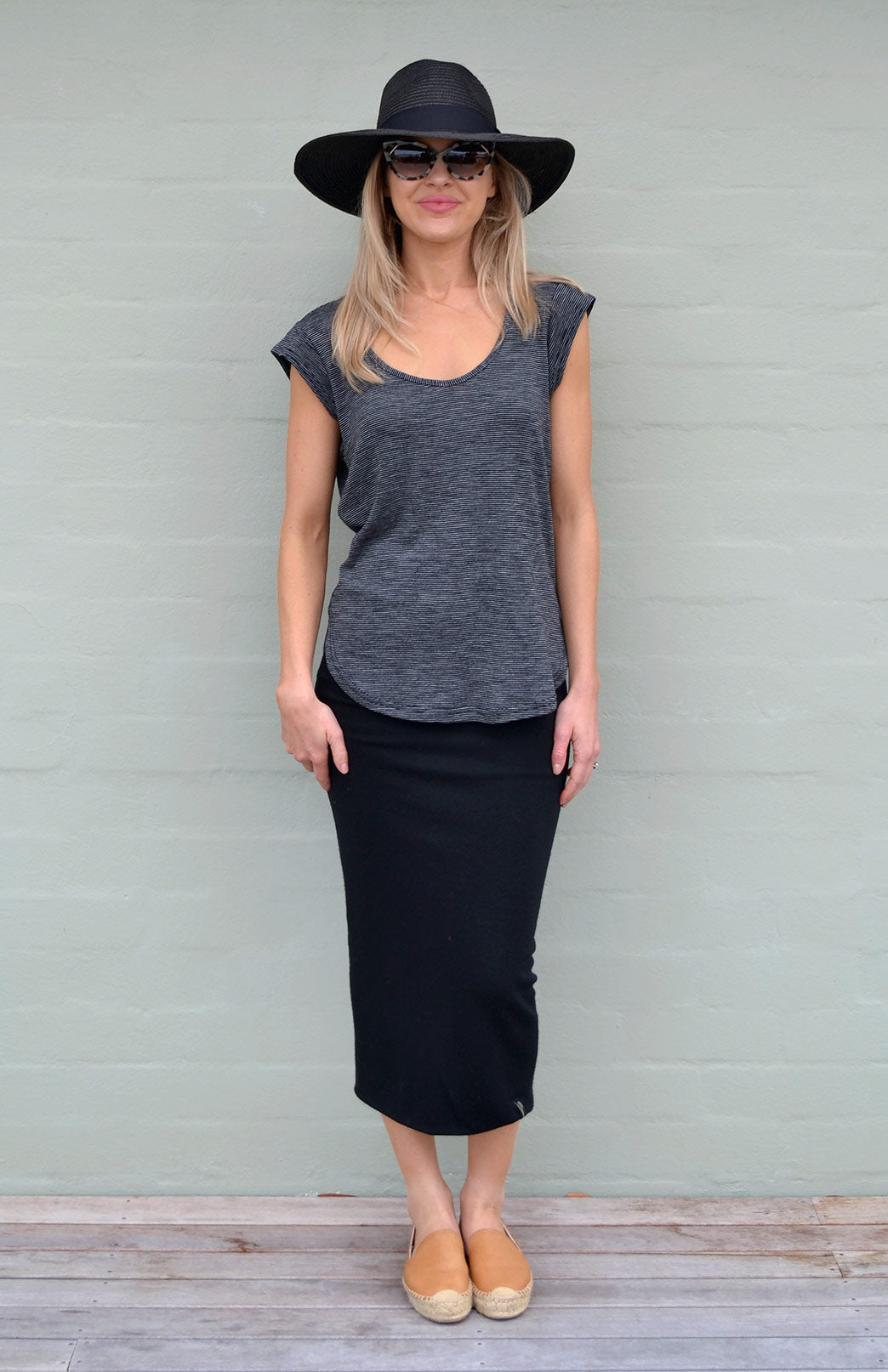 Black Women's Merino Wool Long Tube Skirt