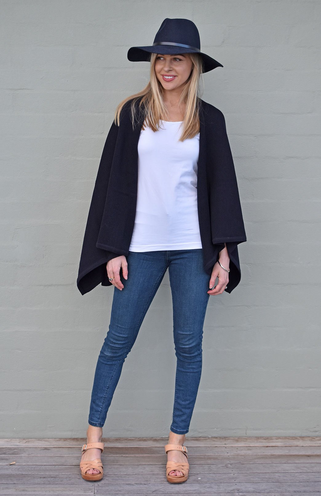 Black Women's Merino Wool Classic Knitted  Sleeveless Wrap