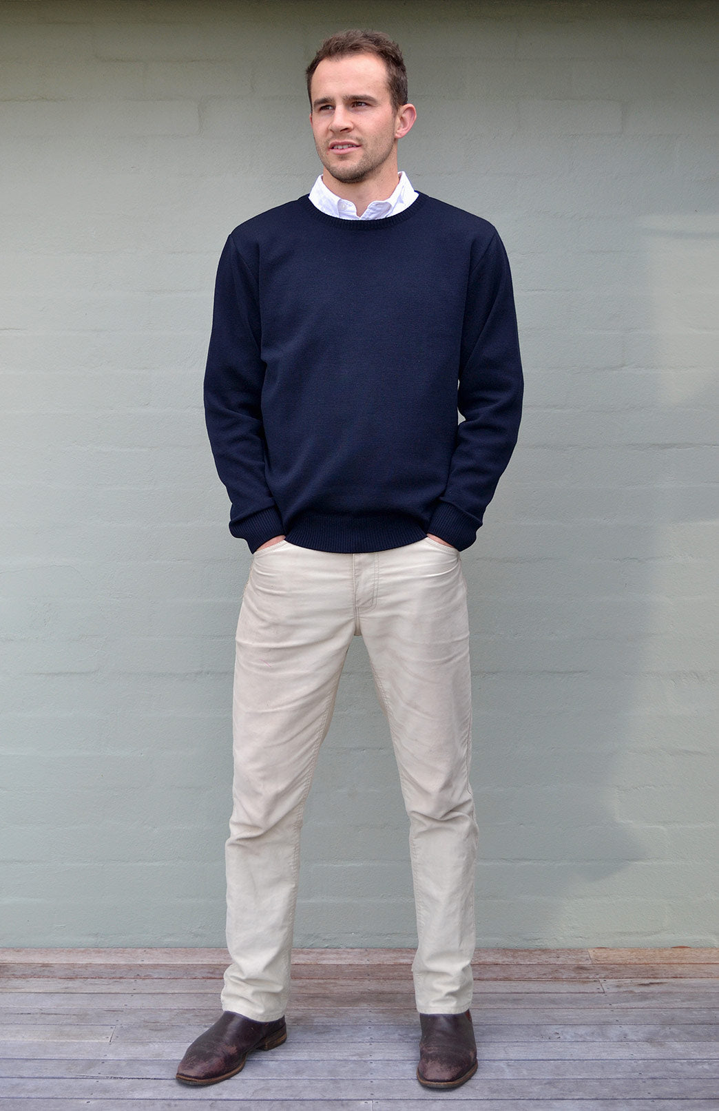 Navy Men&#39;s Merino Wool Knitted Round Neck Jumper
