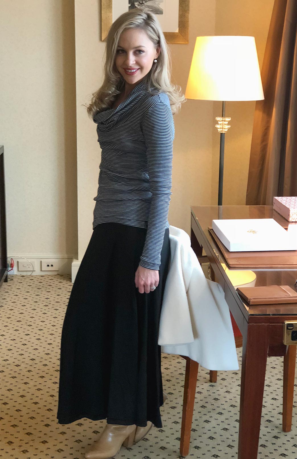 Black Women&#39;s Merino Wool Lightweight A-Line Midi Skirt
