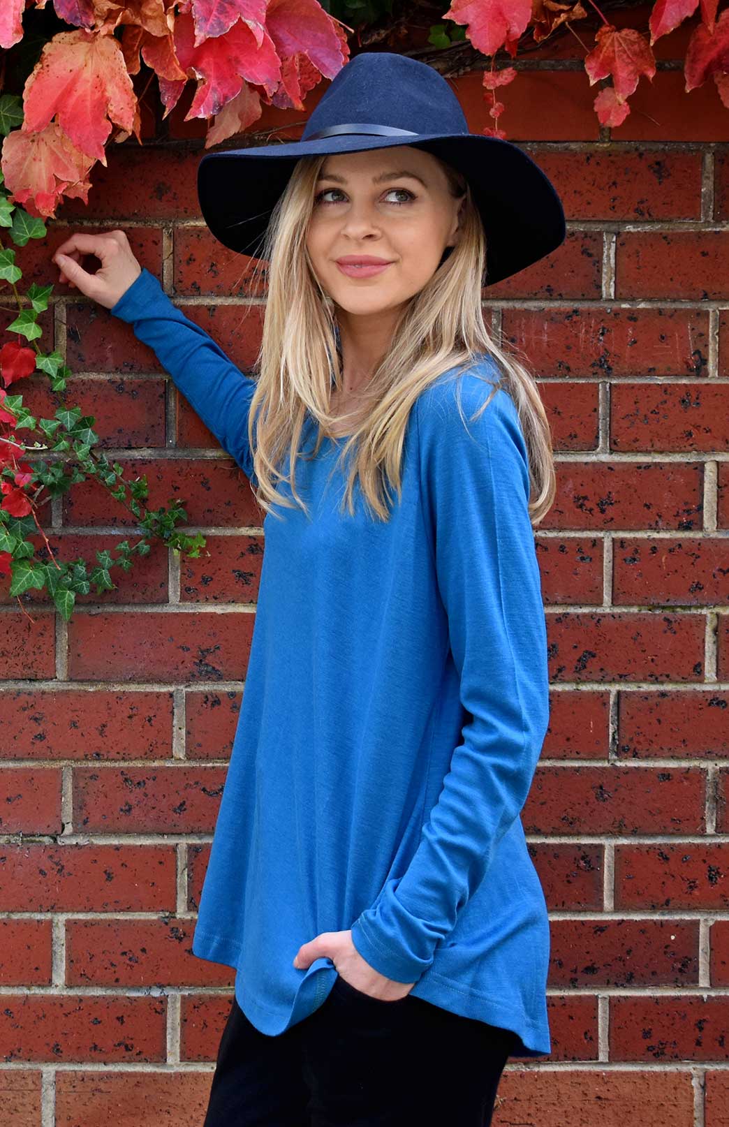 Dragonfly Teal Women's Merino Wool Long Sleeve Top with Raglan Sleeves