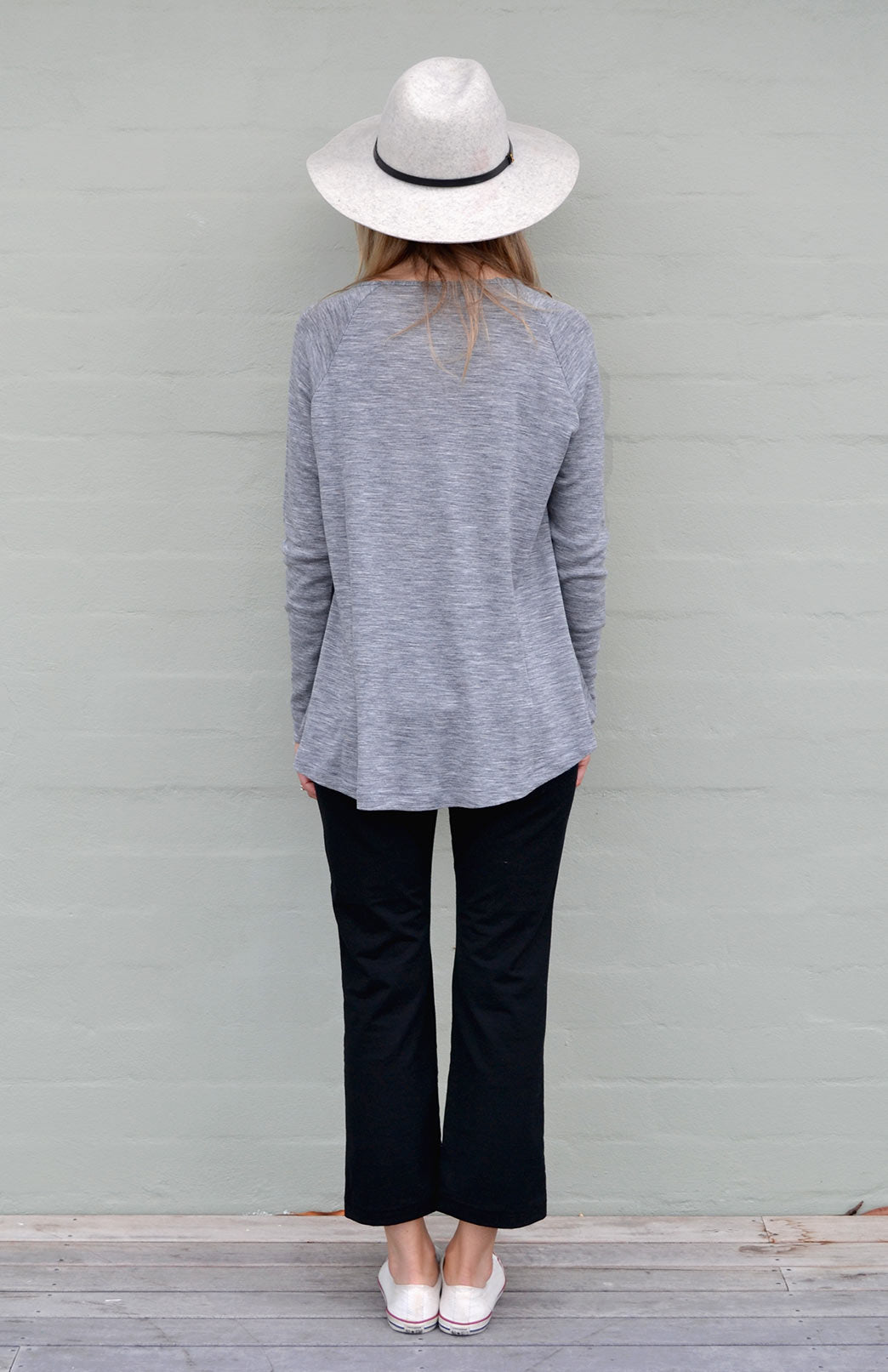 Light Grey Marl Women's Merino Wool Long Sleeve Top with Raglan Sleeves