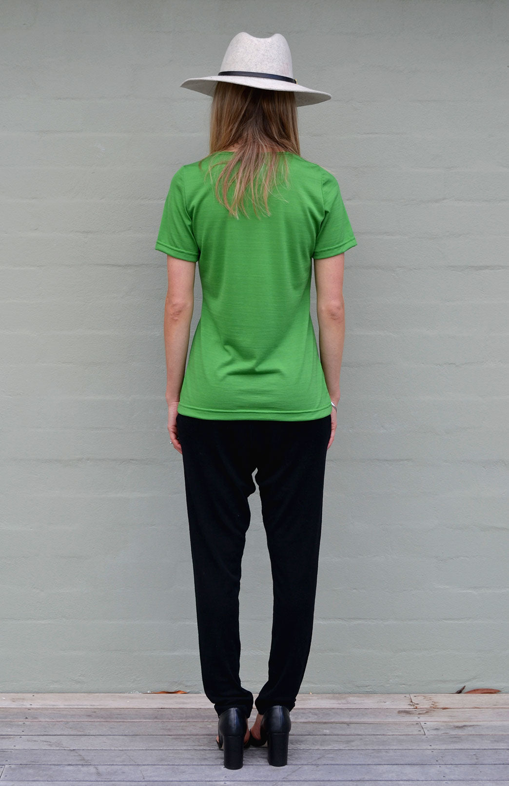 Apple Green Women's Merino Wool Short Sleeve Round Neck T-Shirt Top