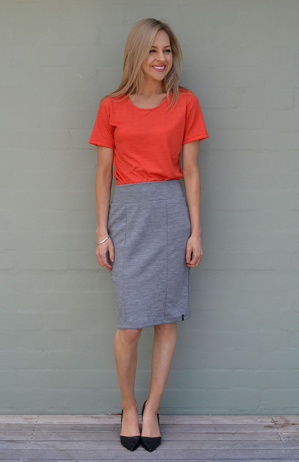 Orange Women's Merino Wool Short Sleeve Round Neck Top

