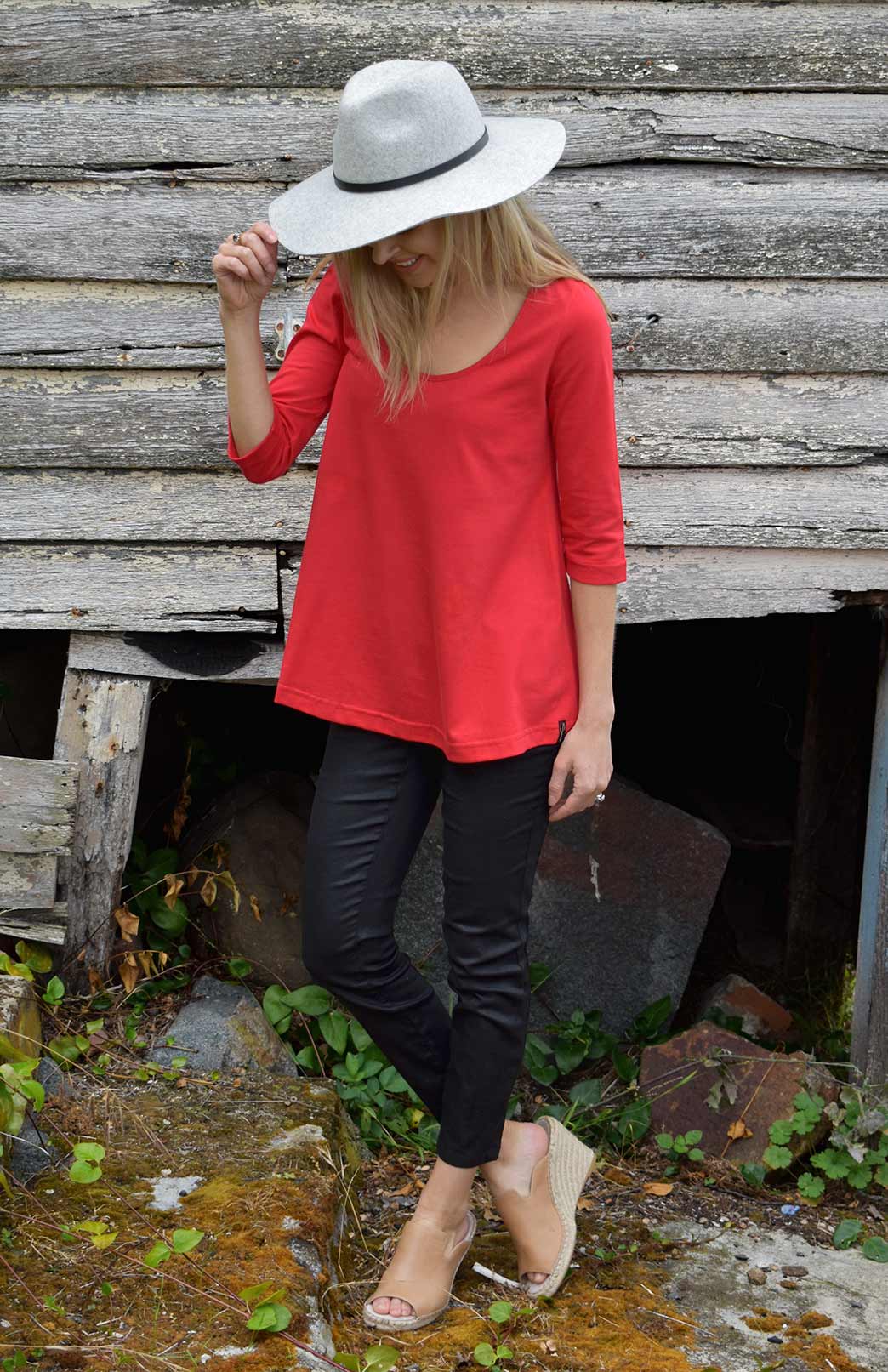 Vermilion Red Women's Merino Wool Swing Top