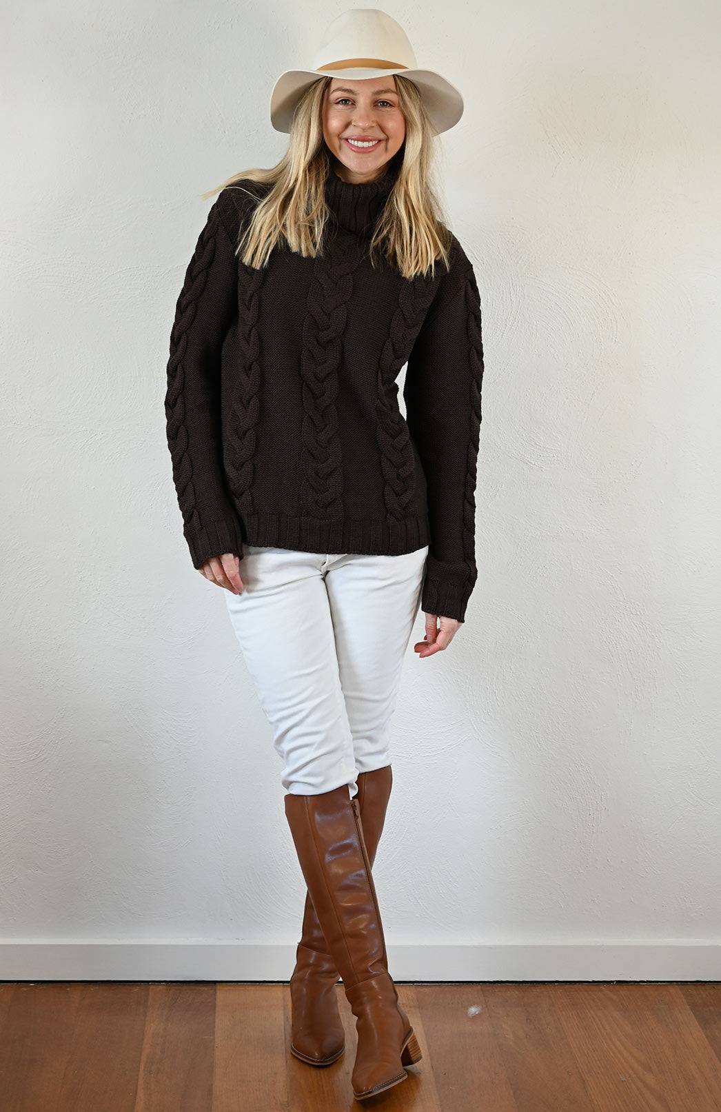 Chocolate Women's Merino Wool Cable Knit Jumper 