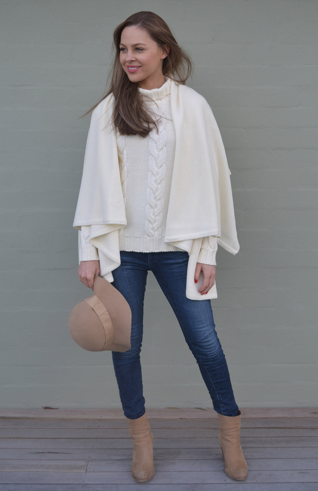 Ivory Women's Merino Wool Classic Knitted  Sleeveless Wrap